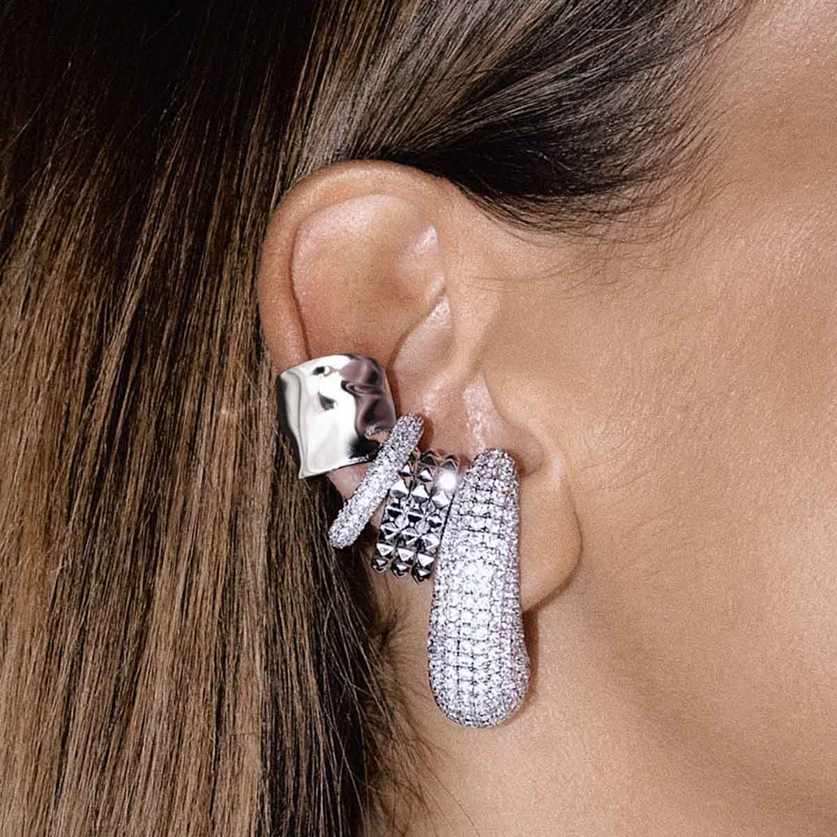 billion-avenue-bulb-diamond-clou-d-oreille-dor-zirconia image 7