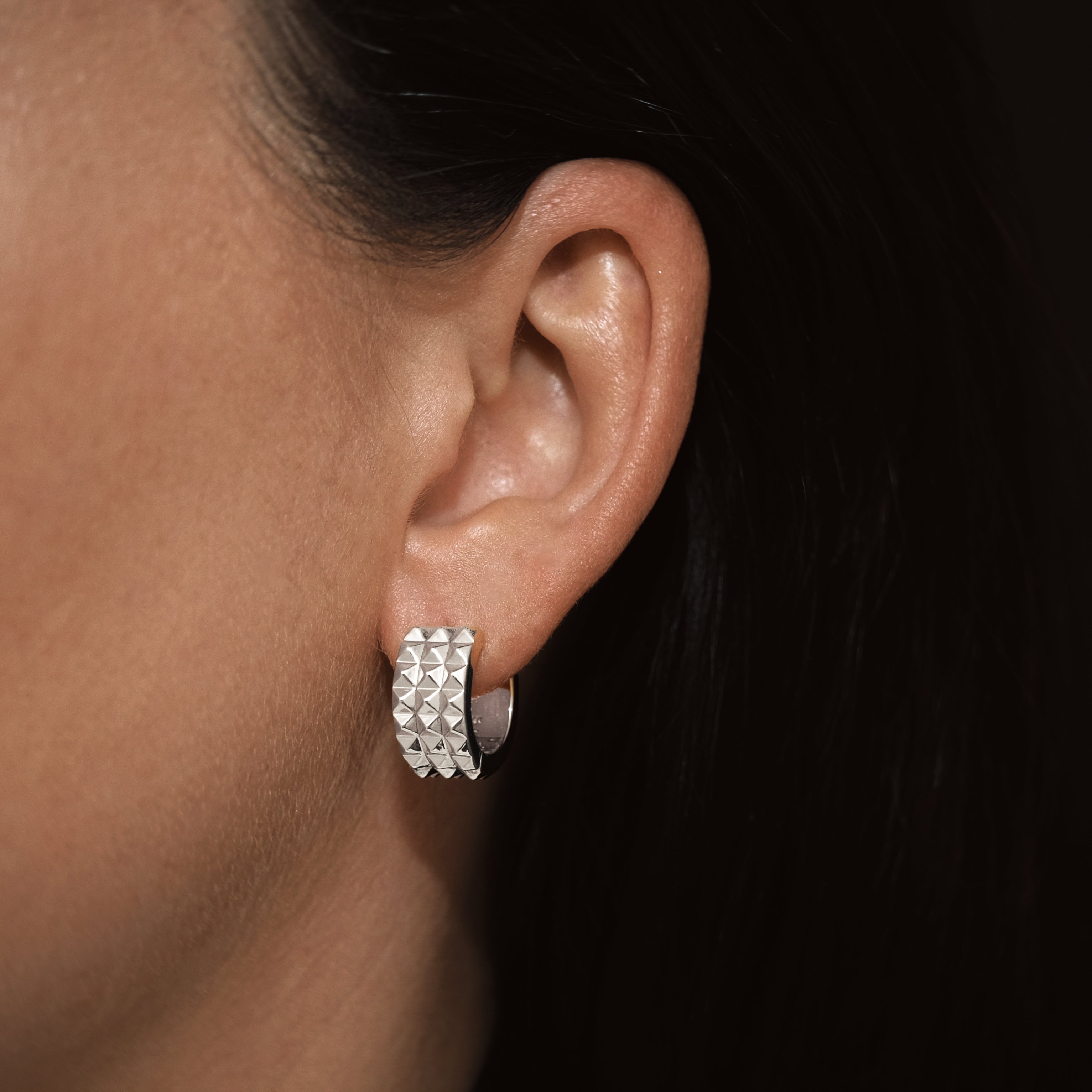 billion-avenue-pixie-boucle-d-oreille-15mm-dor-mono image 6