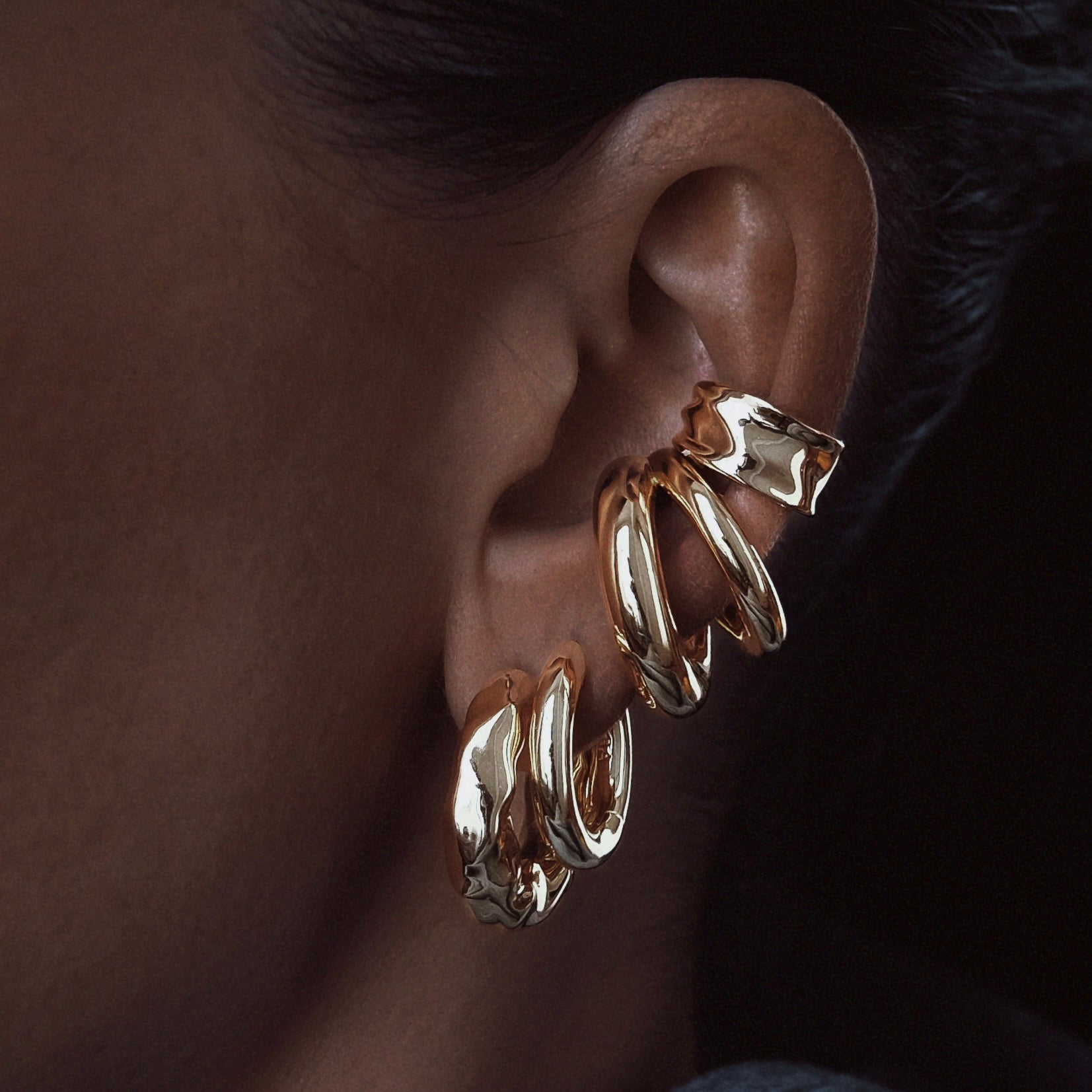 billion-avenue-chunky-kos-molten-boucle-dor-e-23-mm image 4