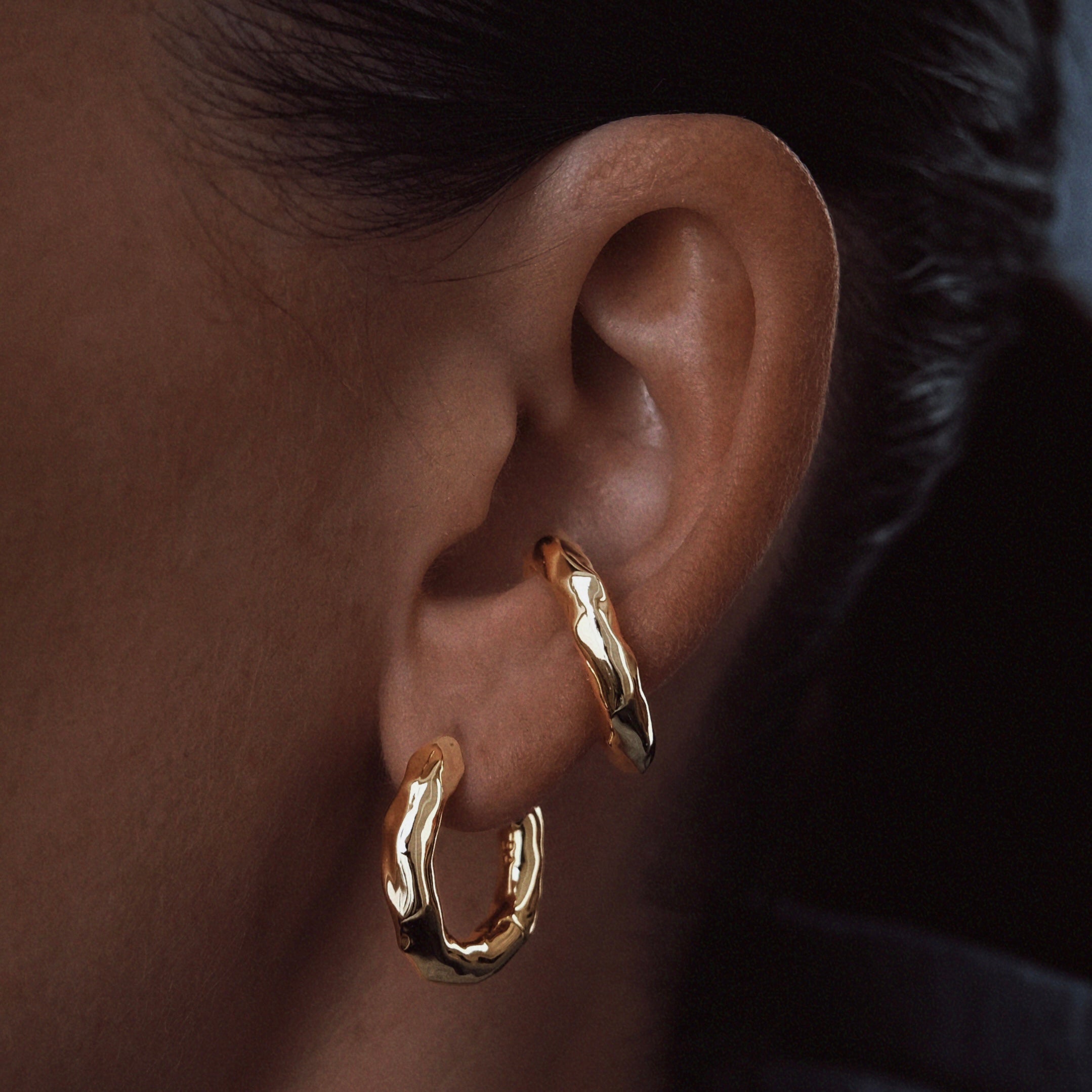 billion-avenue-kos-molten-earcuff-dor-1-pi-ce-sans-per-age image 2