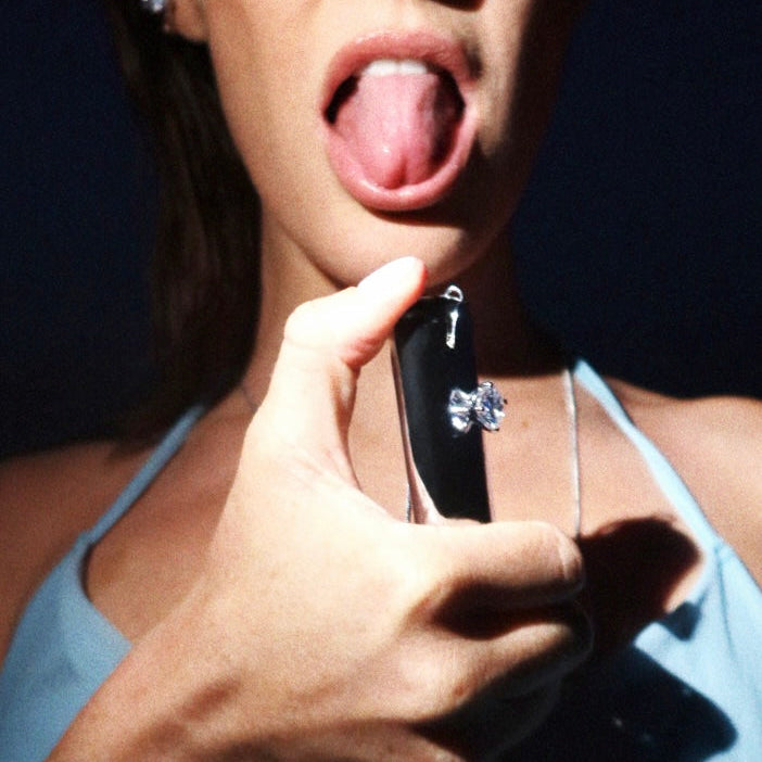 billion-avenue-diamond-lighter-collier-pendentif-briquet image 2